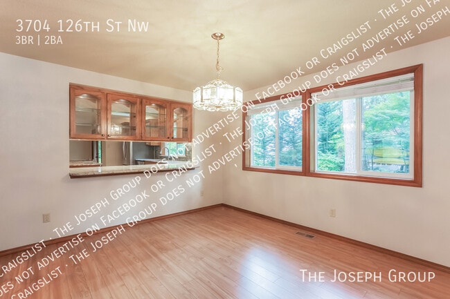Foto del edificio - 3704 126th St NW