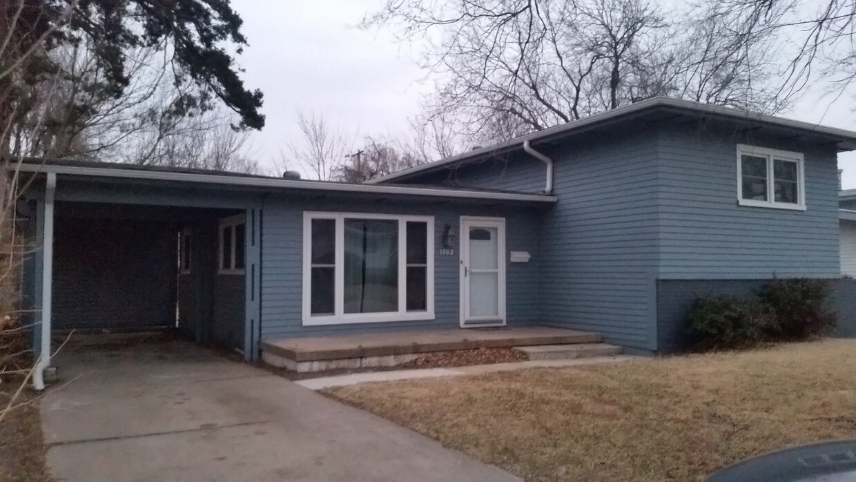 1962 Joann N, Wichita, KS 67203 House for Rent in Wichita, KS