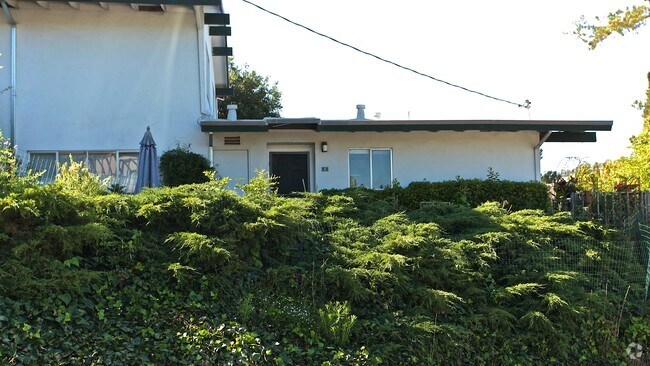 Foto del edificio - 6-8 Leafwood Cor