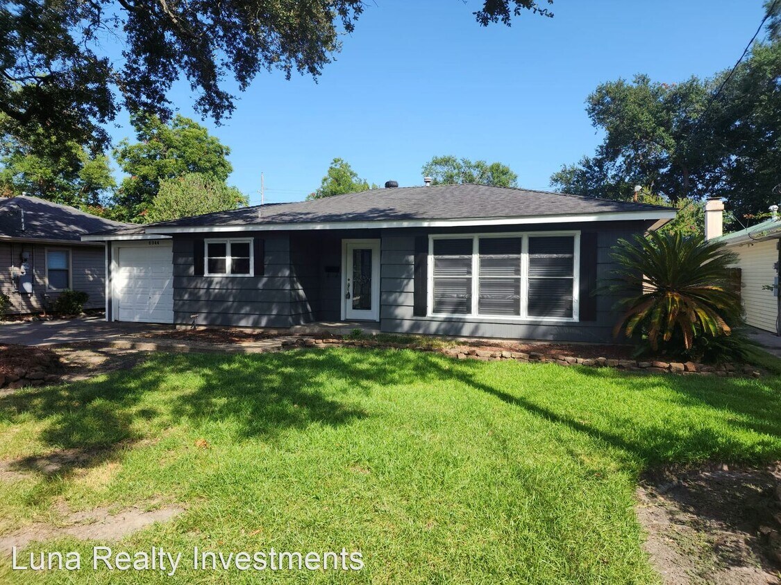 Foto principal - 4 br, 2.5 bath House - 6944 Hansen St.
