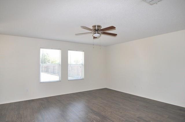 Building Photo - 4880 Parkview Hills Ln