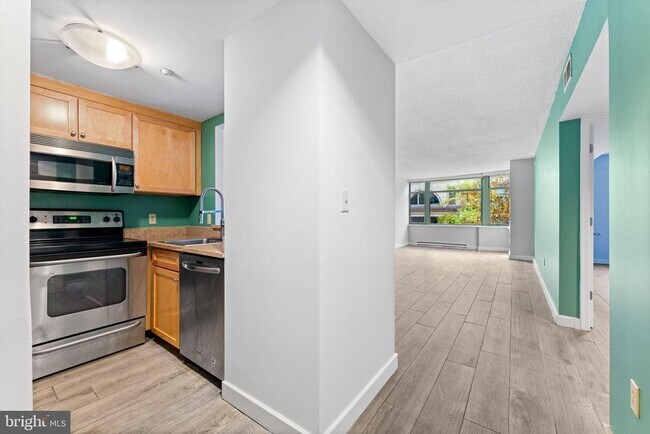 Foto del edificio - 1150 K St NW