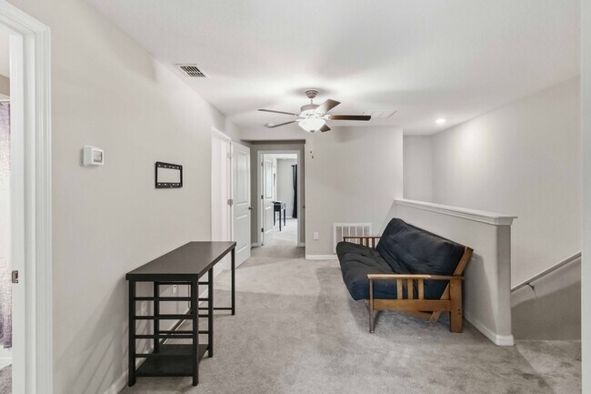 desván de arriba - 9622 Pembrooke Pines Dr