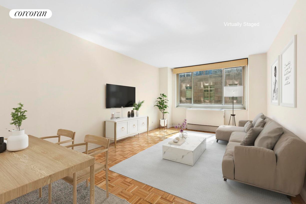 Primary Photo - 30 W 63rd St.