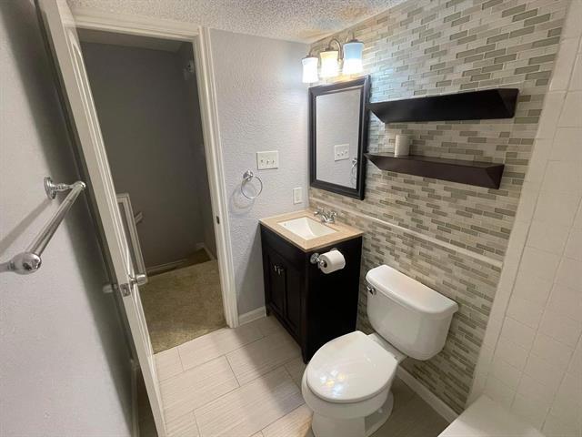 Foto del edificio - 8555 Fair Oaks Crossing