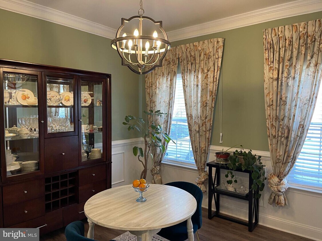 19141 Lake Dr, Leonardtown, MD 20650 House for Rent in Leonardtown