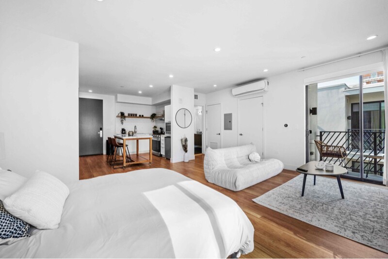 Foto principal - 2867 Sunset Pl