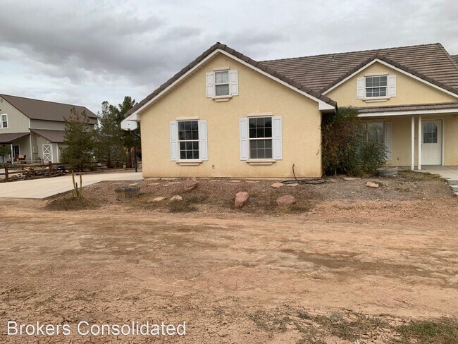 Foto del edificio - 3 br, 3 bath House - 1164 W Cottonwood