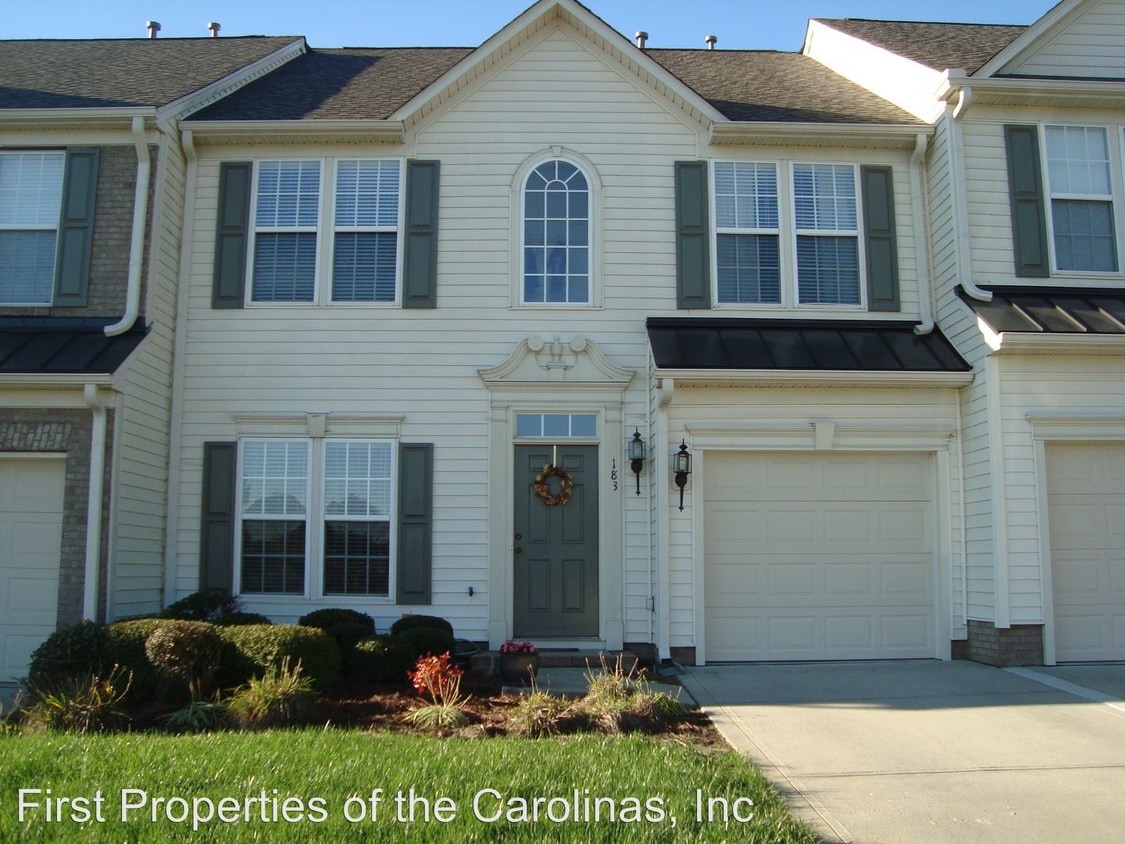 183 Autumn Falls Dr, Lake Wylie, SC 29710 House Rental in Lake Wylie