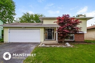 Building Photo - 1848 Tamarack Cir N
