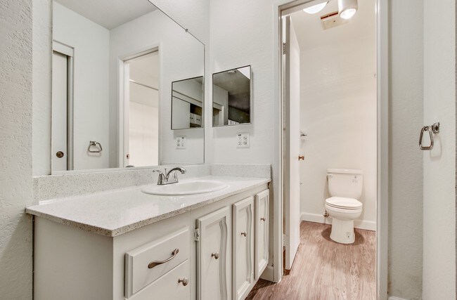 Foto del edificio - 11669 Valerio St