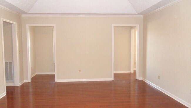 Foto del edificio - Like New North Columbus