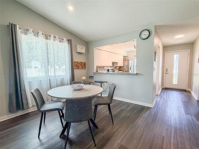 Building Photo - 2701 60th Ave Plaza N