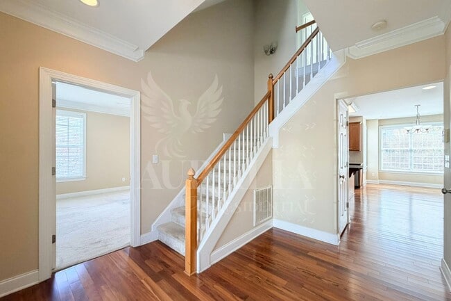 Building Photo - 101 Scotlow Way