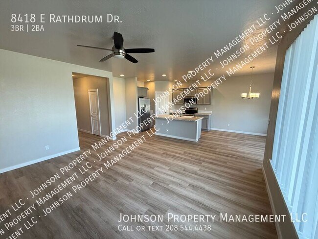 Foto del edificio - 8418 E Rathdrum Dr