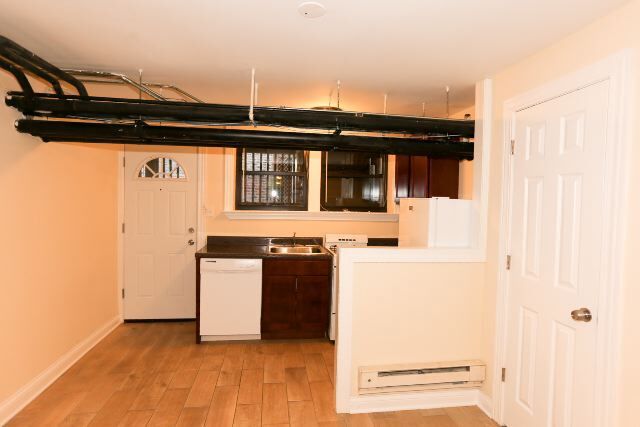 Foto del edificio - 4420 N Wolcott Ave