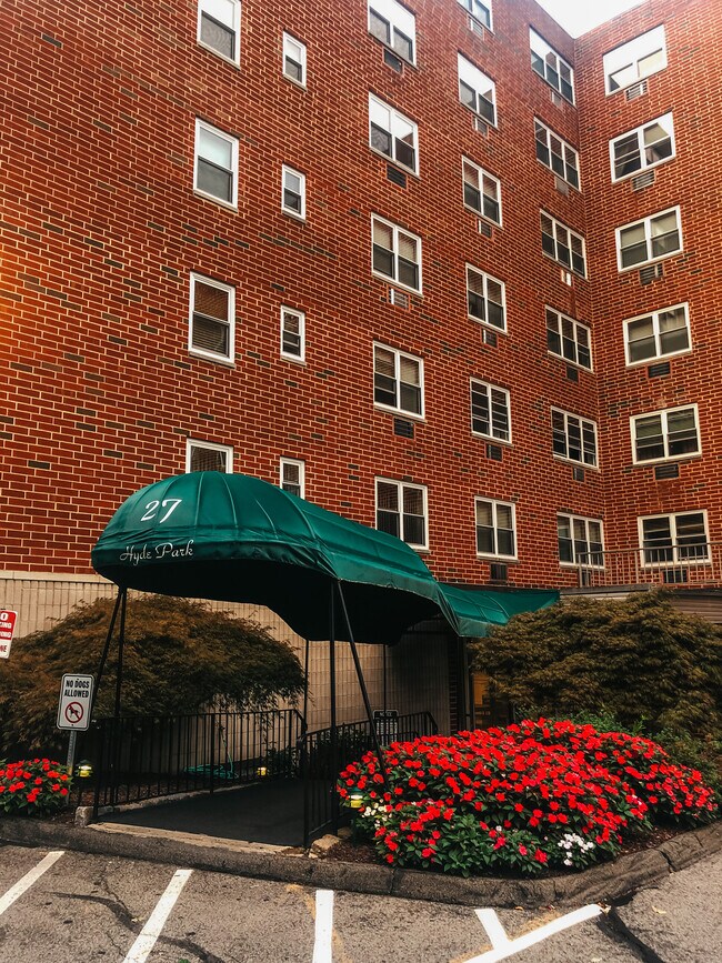 Foto del edificio - 27 Northill St