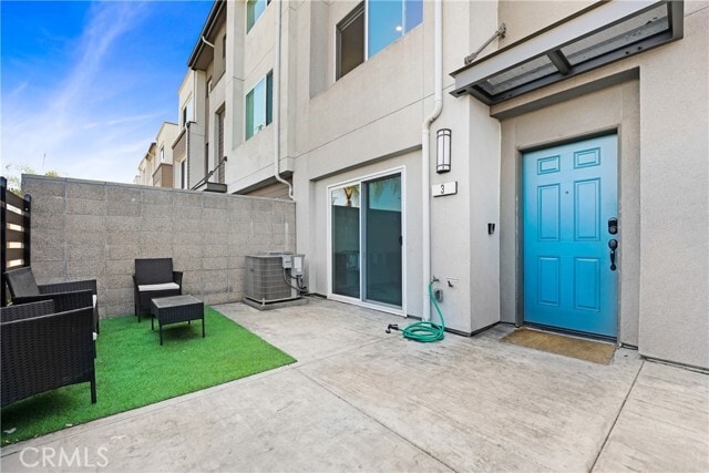 Building Photo - 14033 Zirconia Ln