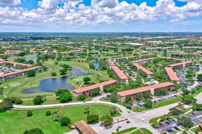 Foto del edificio - 200 SW 132nd Way