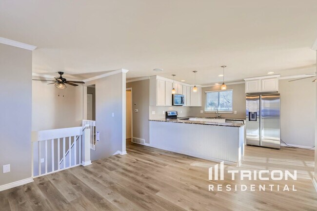 Foto del edificio - 13012 Lowell Ct