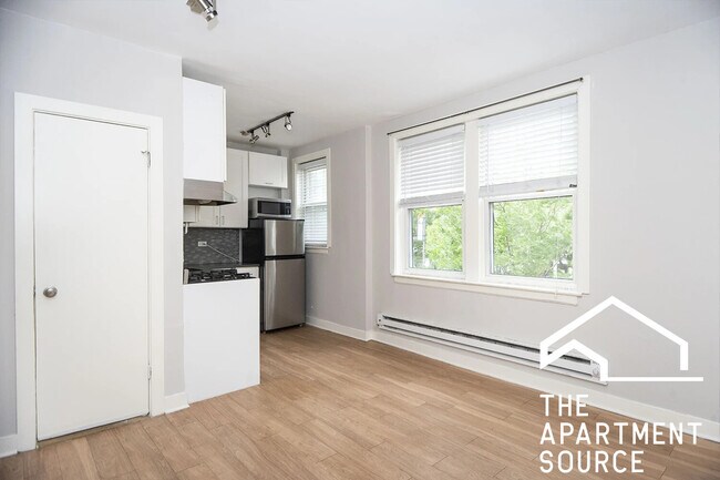 Foto del edificio - 511 W Belmont Ave
