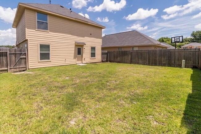 Building Photo - 2446 Jonahs Wy