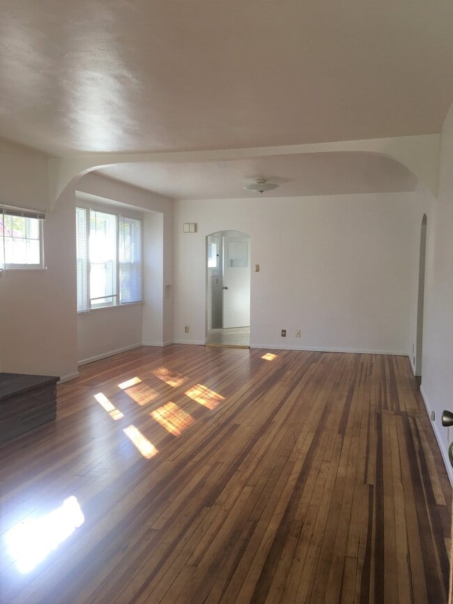Building Photo - Available now! Craftsman Home in Newlands ...