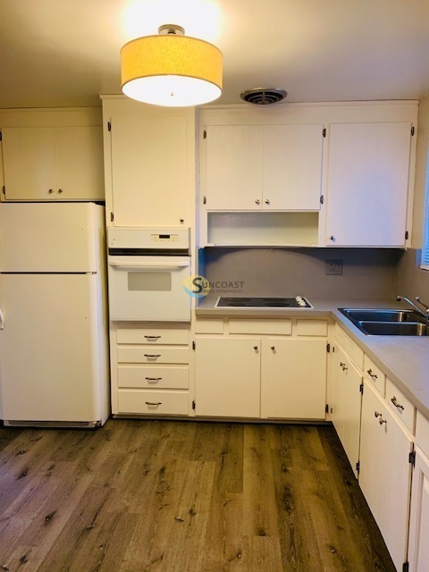 Foto del edificio - 6348 Cherry Laurel Dr