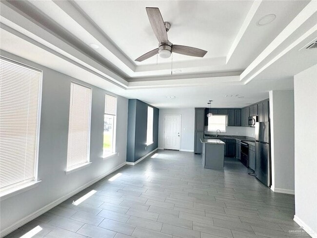 Building Photo - 3610 Bella Costa Dr