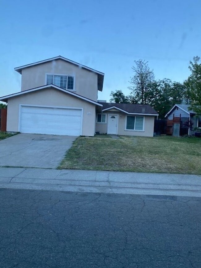 Building Photo - 6870 Butterball Way