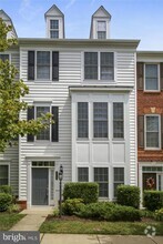 Building Photo - 14855 Potomac Branch Dr