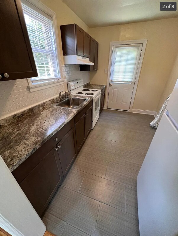 Foto del edificio - 1508 Silver Ave