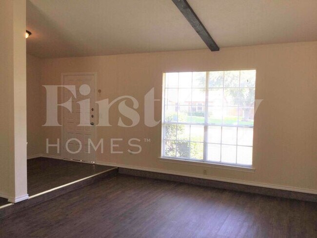 Building Photo - 2110 Richbrook Drive