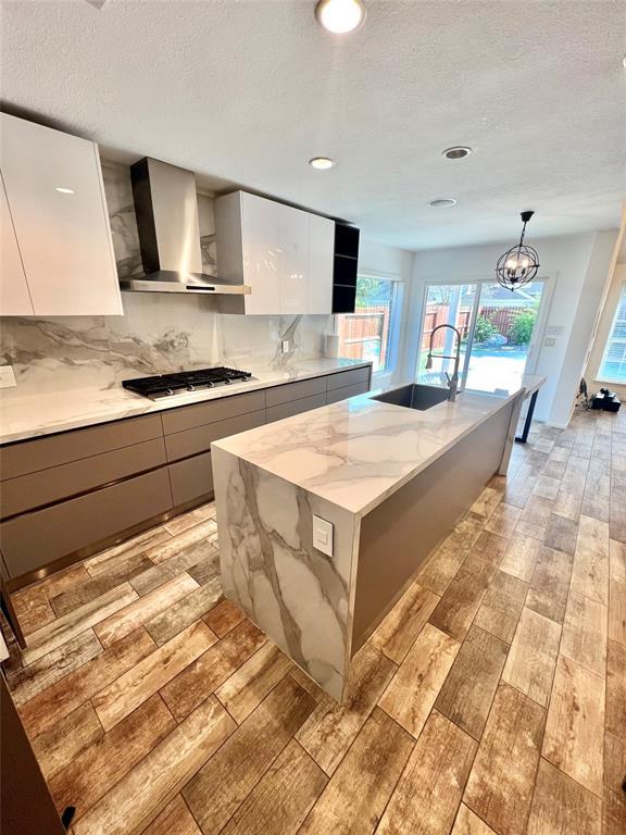 Building Photo - 22311 Wild Rose Trace