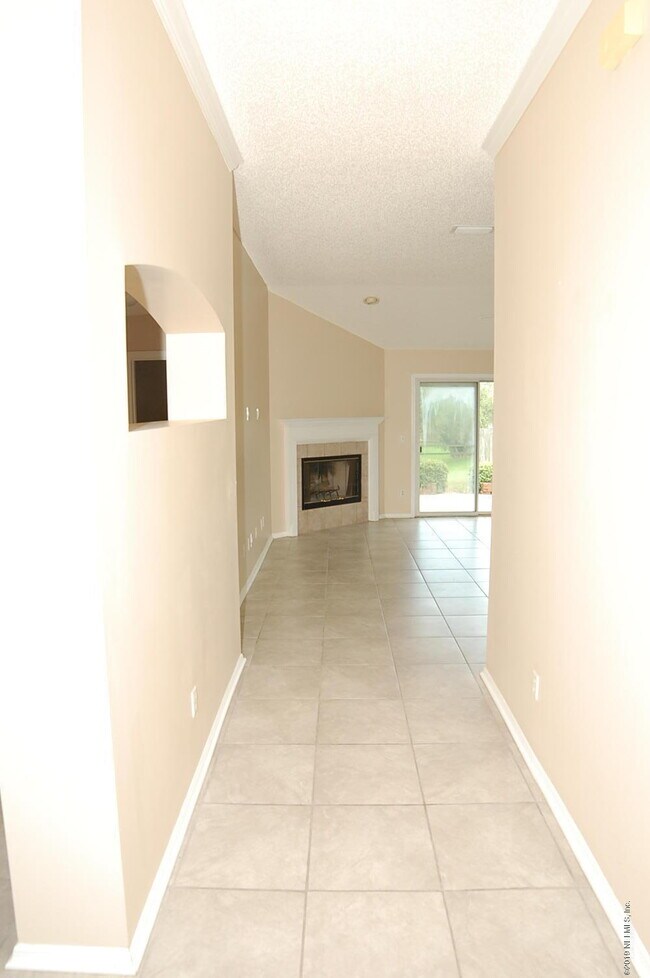Building Photo - 2037 Piping Plover Way