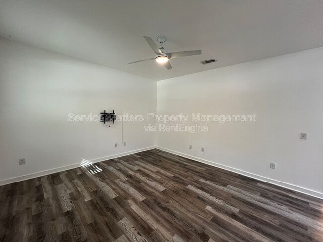 Building Photo - 6150 Franklin St