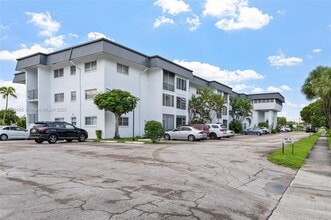 Building Photo - 4880 NW 22nd St