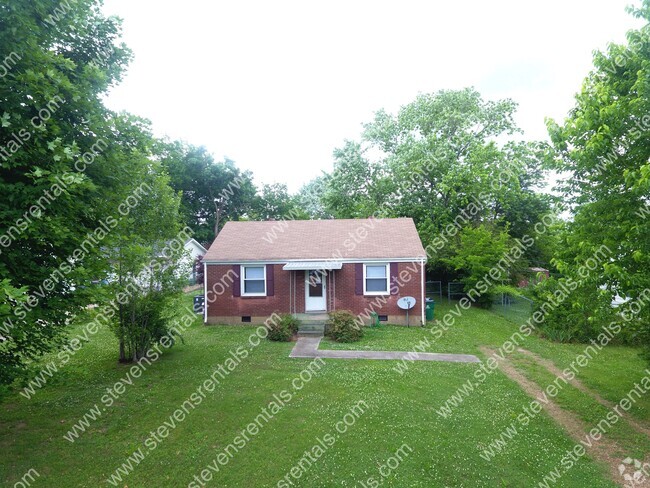 Building Photo - 721 Blackstone Ave