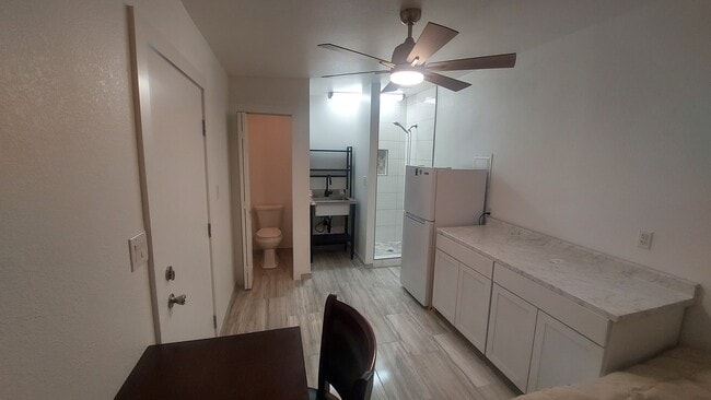 Building Photo - 1812 N 68th Dr