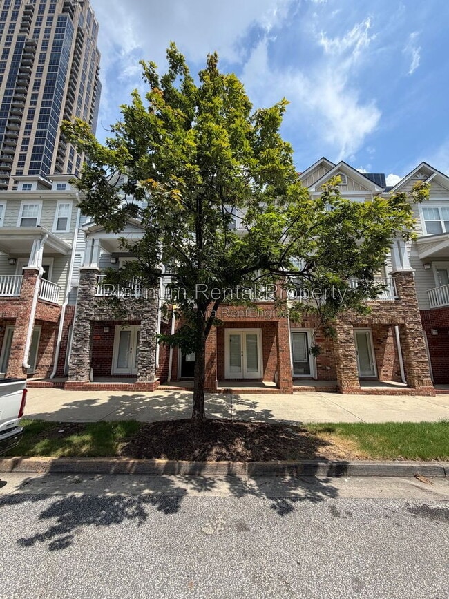 Photo - 221 16th Street Northwest Townhome