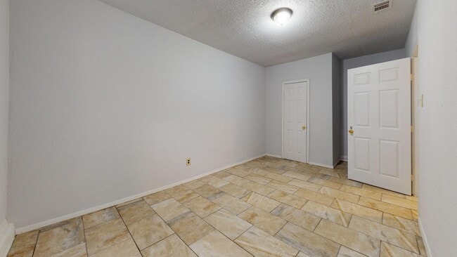 Building Photo - 4226 Justice Ln