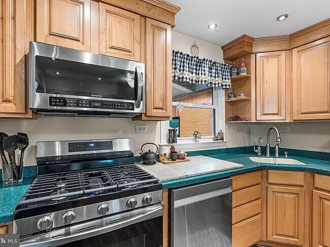 Foto del edificio - 5 Valley View Ct