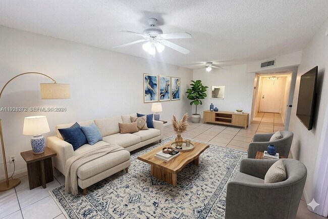 Foto del edificio - 7801 S Colony Cir