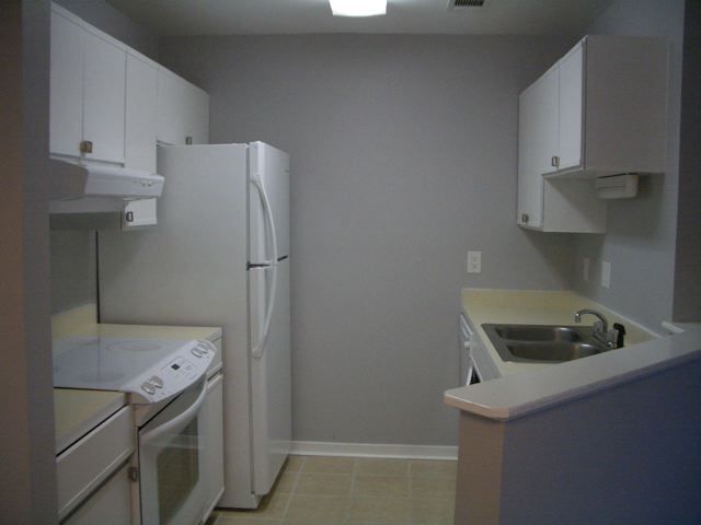 Building Photo - 2 Bedroom 2 Bath Condo in Sandpiper Pointe...