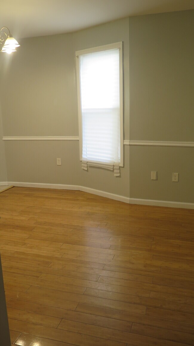 Foto del edificio - 118 S 11th St