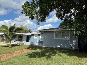 Building Photo - 812 Pennsylvania Ave