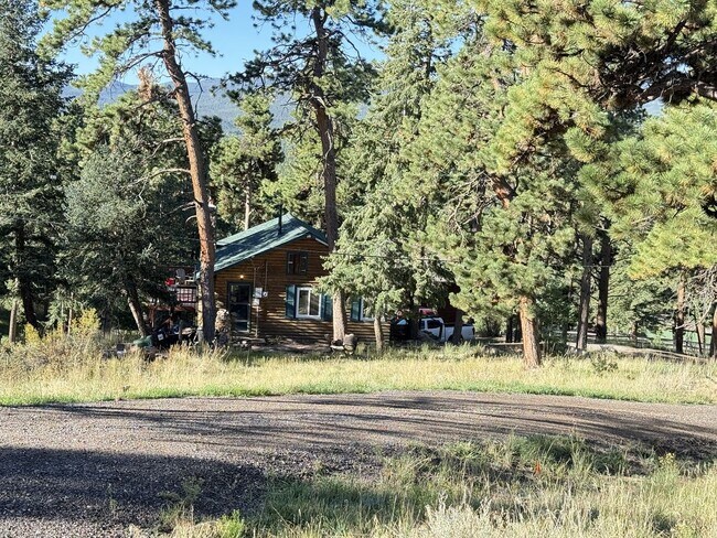 Foto del edificio - 6684 Marshmerry Ln
