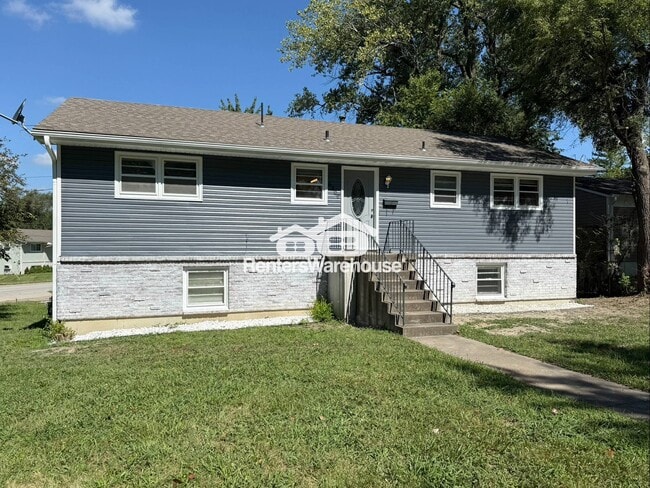 Building Photo - 6300 E 153 St