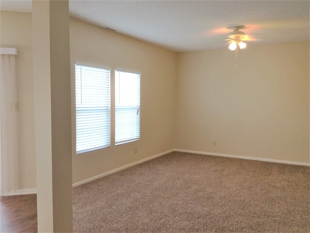 Building Photo - 8284 S Midnight Dr