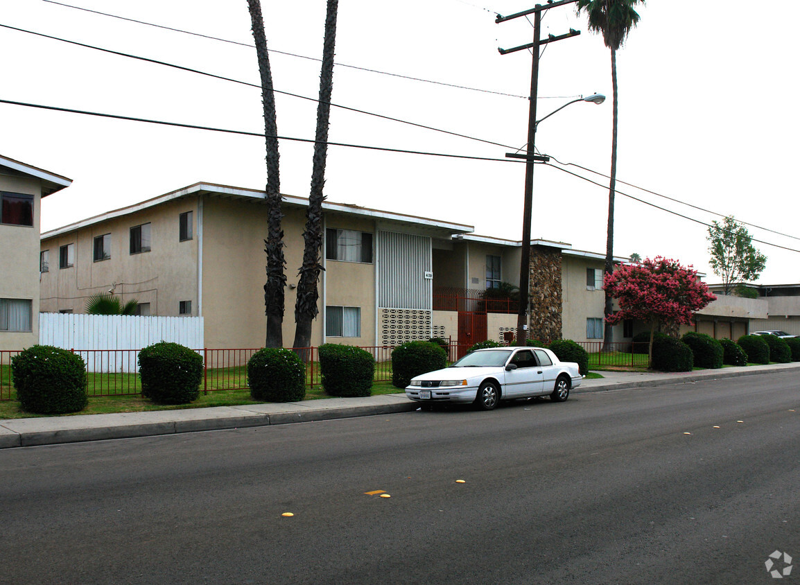 Building Photo - 4120 Kingsley St